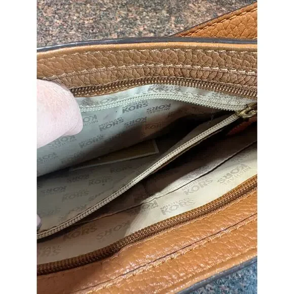 Michael Kors Jet Set Travel Camel Saffiano Leather Crossbody - Picture 15 of 15